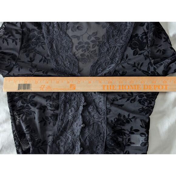 Whimsigoth Black Floral Burnout Velvet Lace Top - Bell Sleeve M Fits like S/XS - Picture 7 of 11
